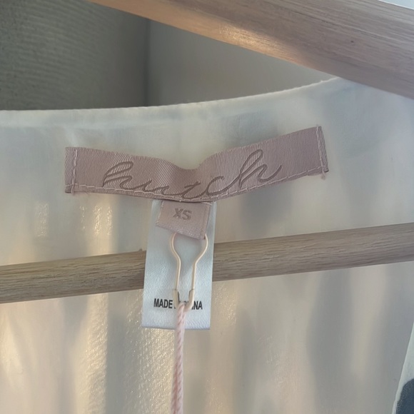 Maxi wrap dress with black velvet tie detail - Picture 4 of 7